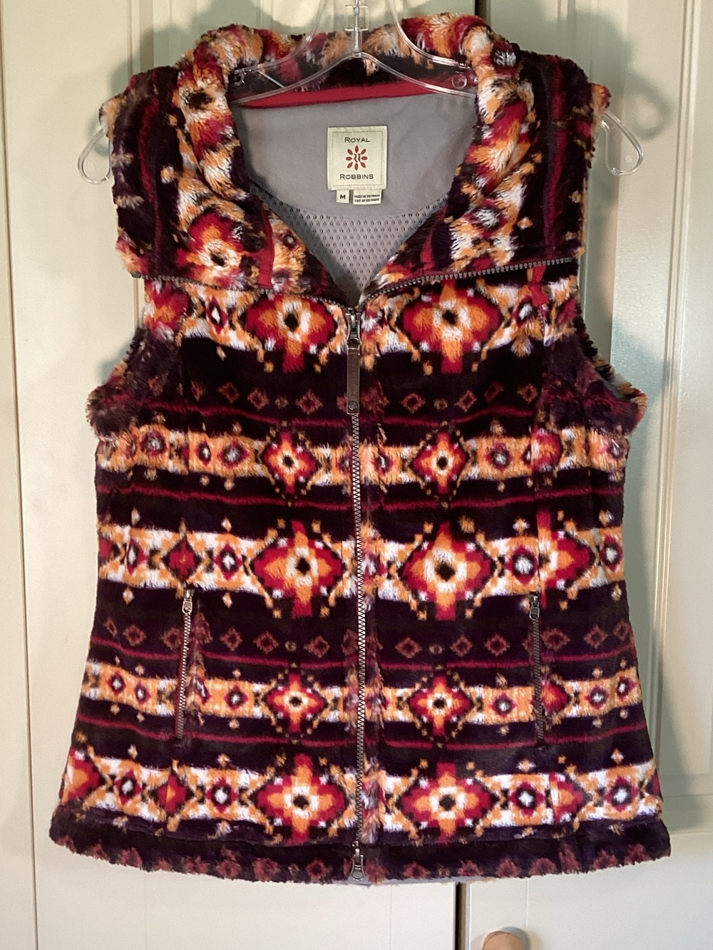 Royal Robbins Women's Multicolor Ultra soft Aztec Patterned Faux-Fur Zip Vest